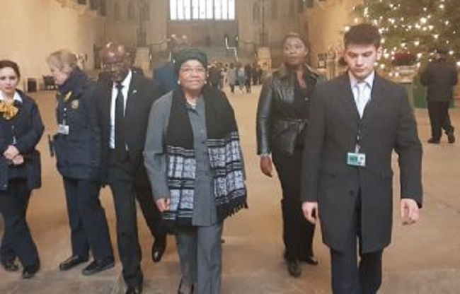 President Ellen Johnson Sirleaf goes for a function during her UK trip Photo: emansion.gov.lr